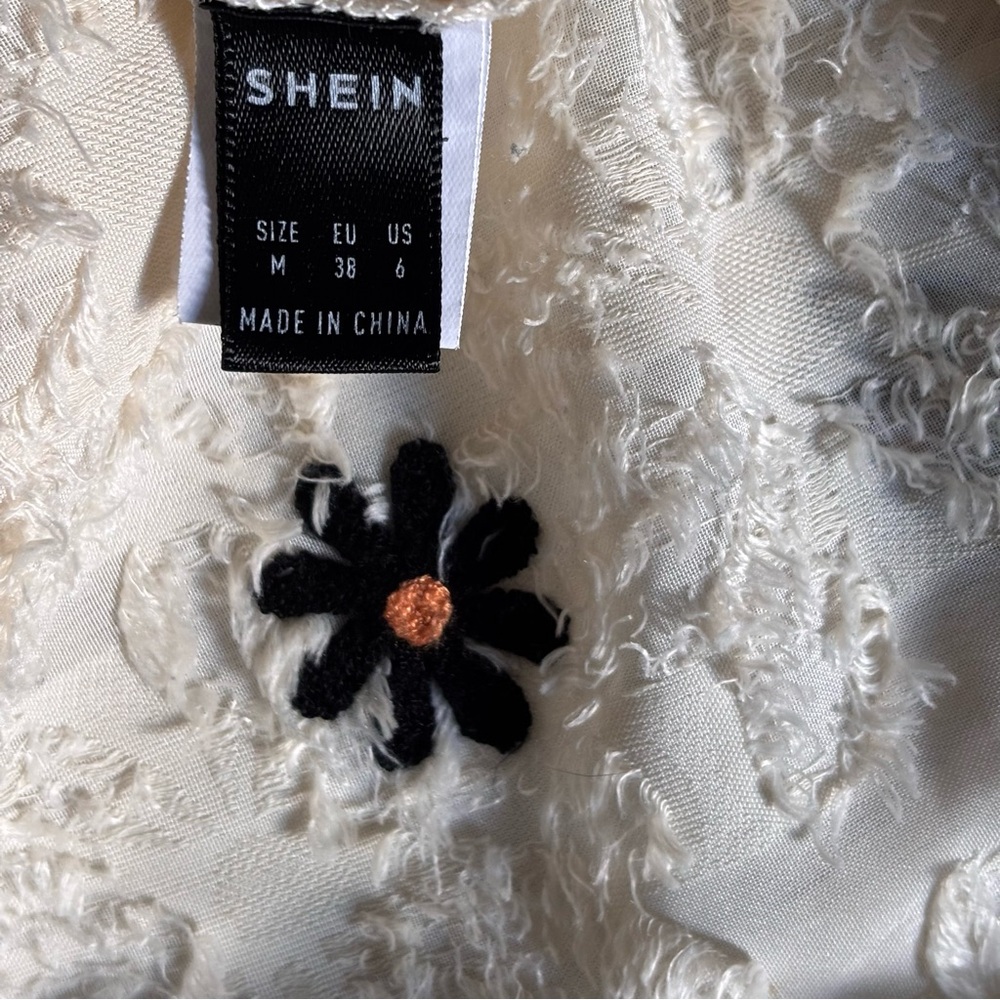 SHEIN Embroidered Floral Lace Petal Cap Short Sleeved Sheer Blouse - Picture 3 of 7